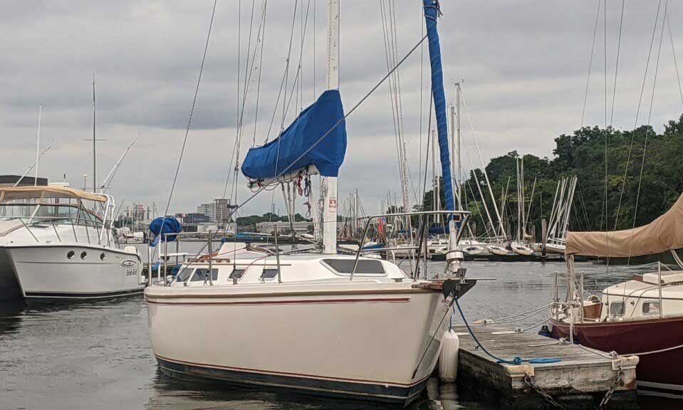 Custom sail pack on a Catalina 30 by Kate's Custom Sewing